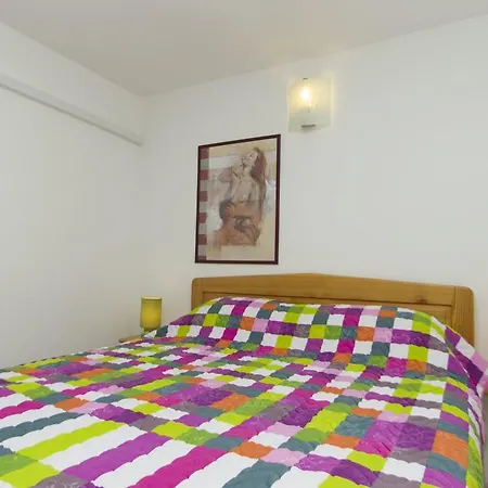 ゲストハウス And Jurisic 3*